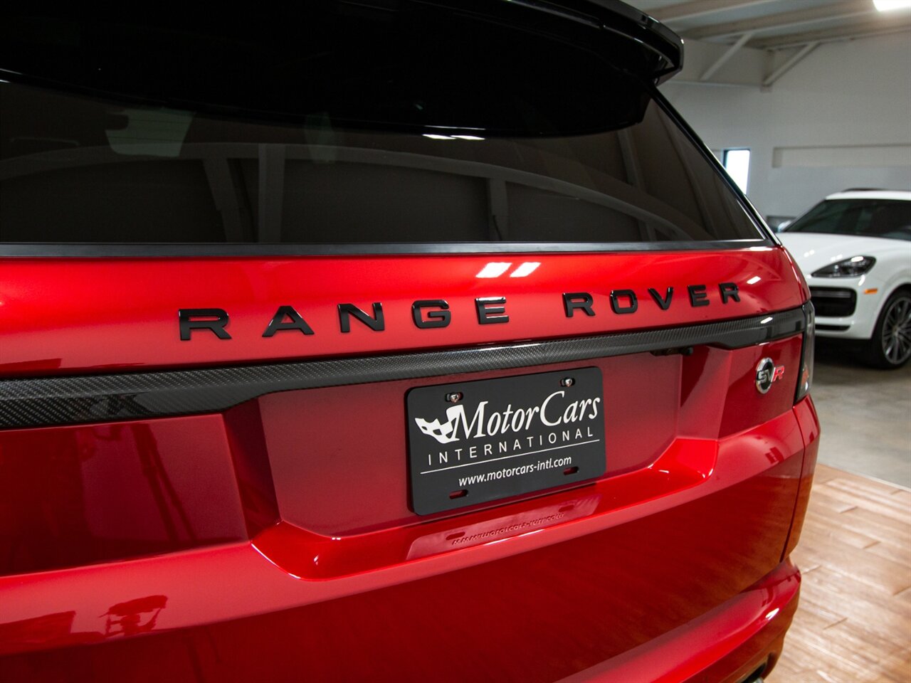 2020 Land Rover Range Rover Sport SVR   - Photo 12 - Springfield, MO 65802