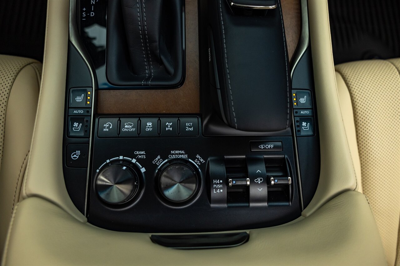 2021 Lexus LX 570 Two-Row   - Photo 62 - Springfield, MO 65802