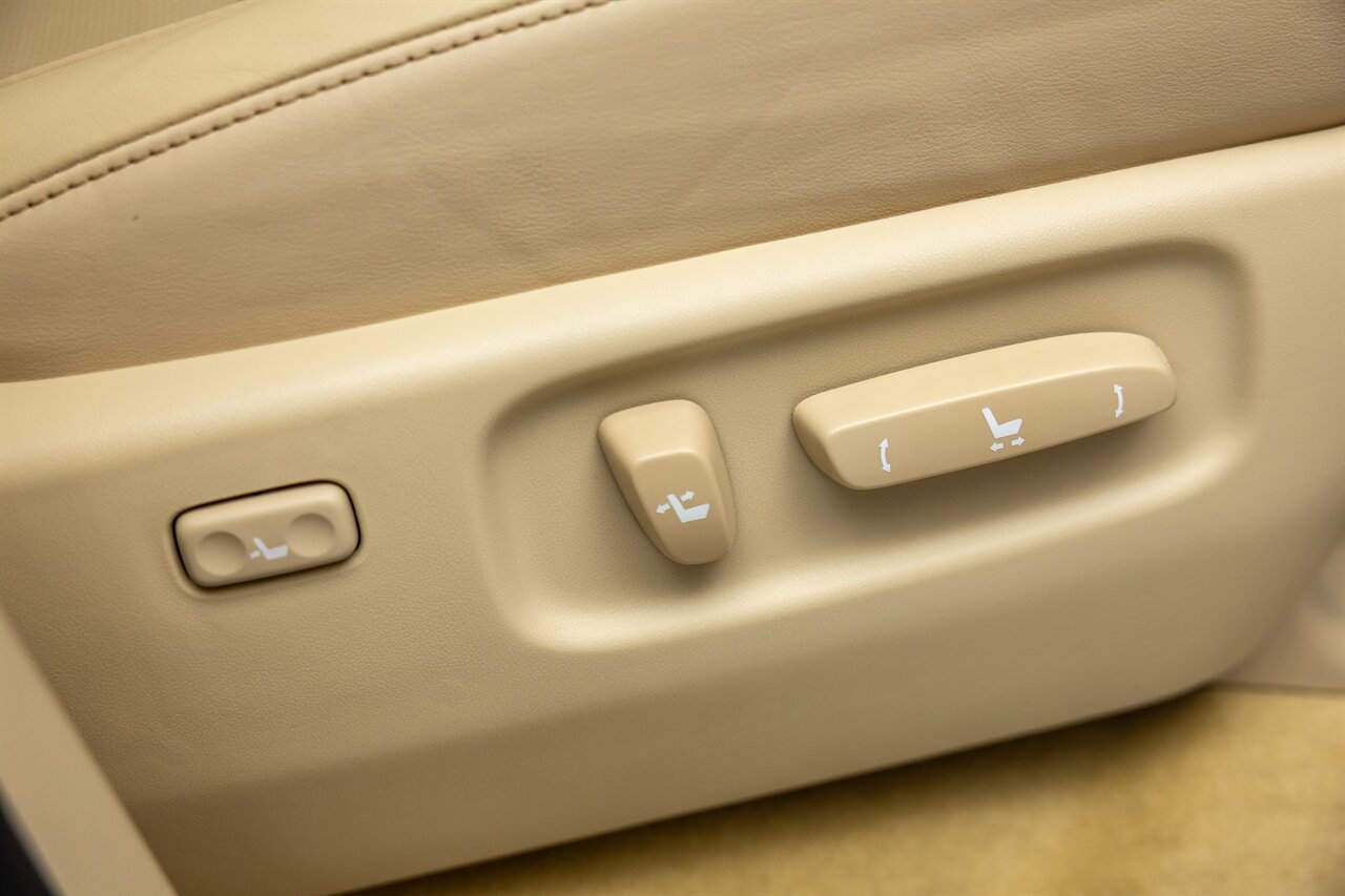 2021 Lexus LX 570 Two-Row   - Photo 34 - Springfield, MO 65802