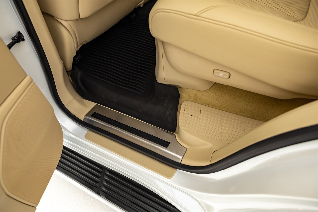 2021 Lexus LX 570 Two-Row   - Photo 52 - Springfield, MO 65802