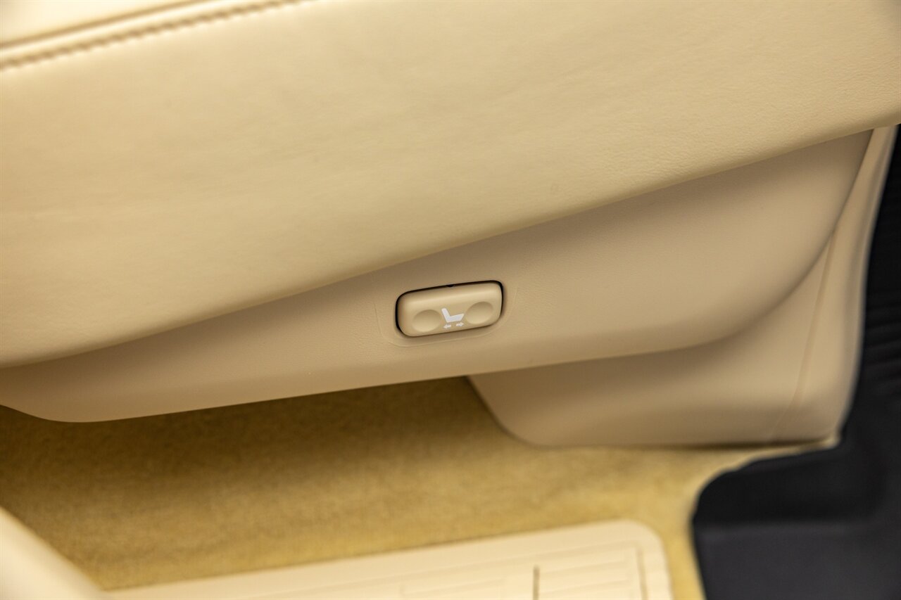 2021 Lexus LX 570 Two-Row   - Photo 40 - Springfield, MO 65802