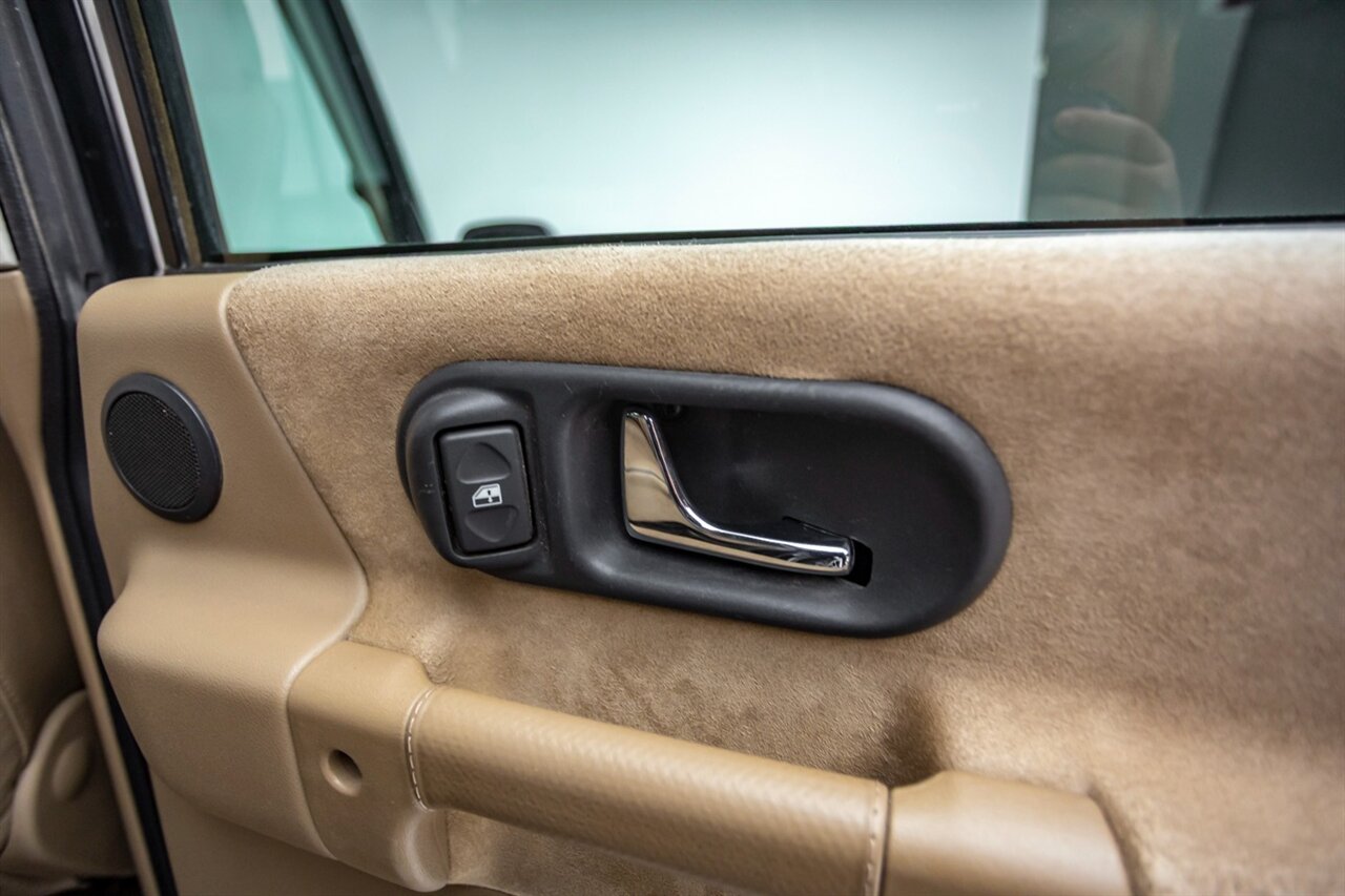 2002 Land Rover Discovery Series II SE   - Photo 66 - Springfield, MO 65802