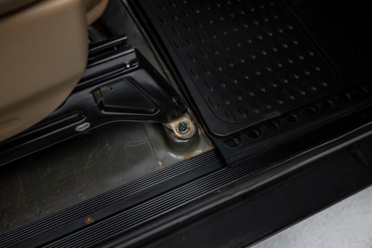 2002 Land Rover Discovery Series II SE   - Photo 119 - Springfield, MO 65802