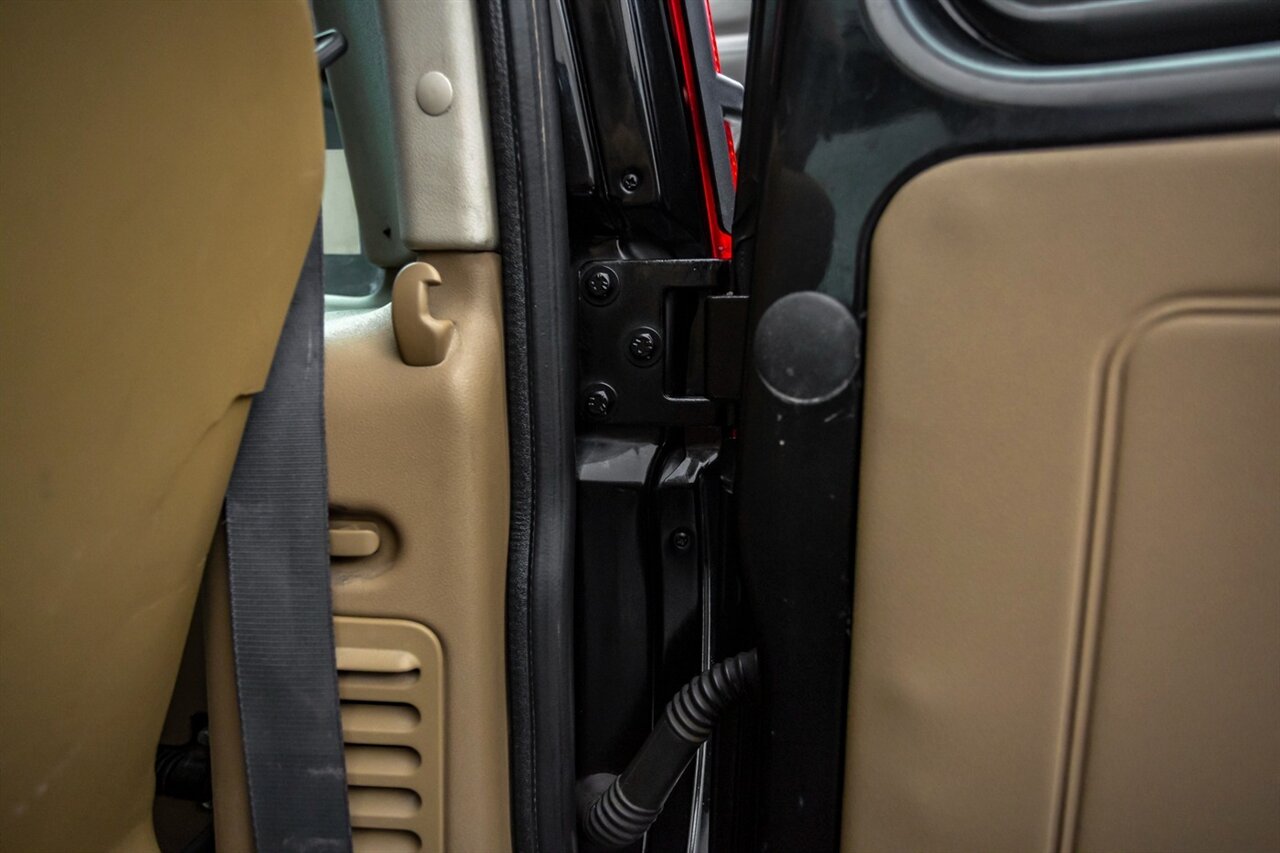 2002 Land Rover Discovery Series II SE   - Photo 135 - Springfield, MO 65802