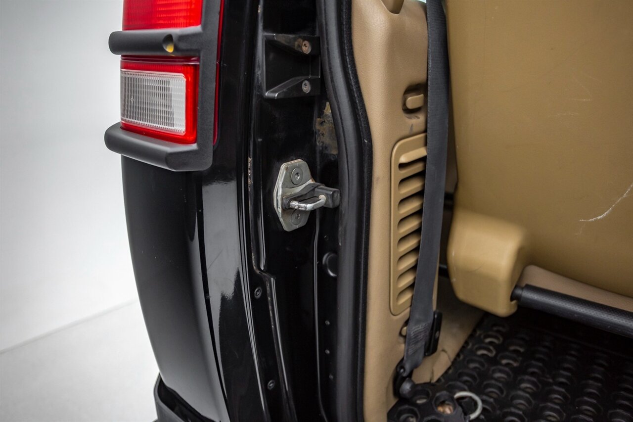 2002 Land Rover Discovery Series II SE   - Photo 131 - Springfield, MO 65802