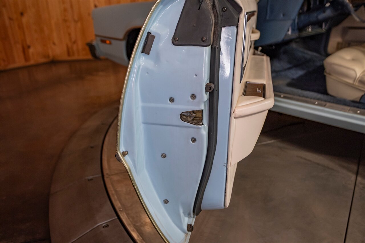 1976 Ford Thunderbird - Photo 63 - Springfield, MO 65802