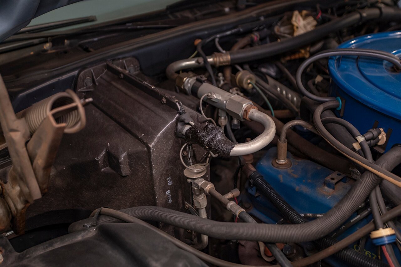 1976 Ford Thunderbird - Photo 105 - Springfield, MO 65802