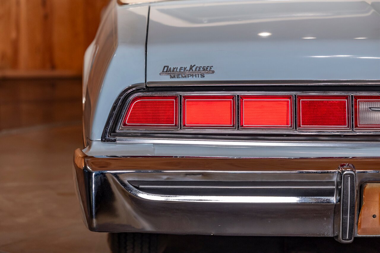1976 Ford Thunderbird - Photo 29 - Springfield, MO 65802