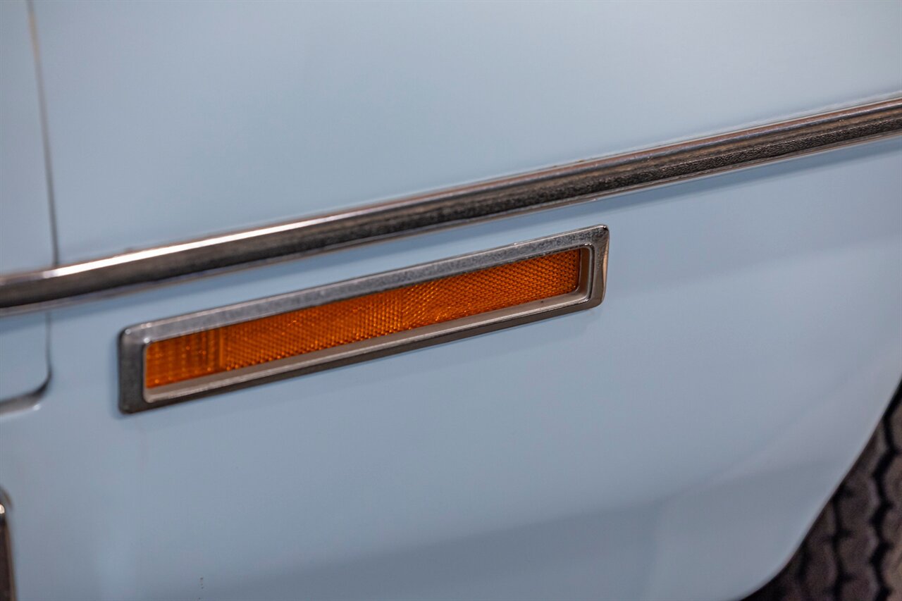 1976 Ford Thunderbird - Photo 21 - Springfield, MO 65802