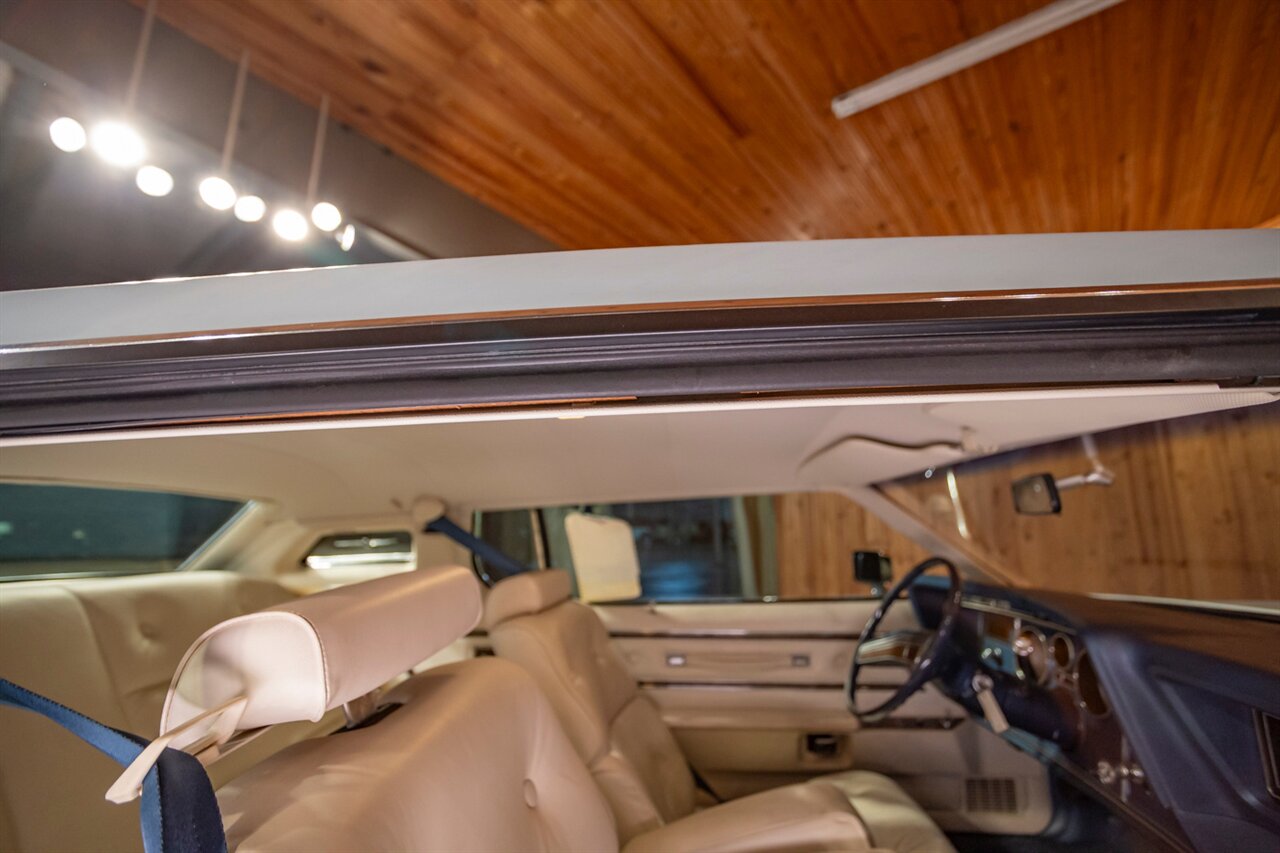 1976 Ford Thunderbird - Photo 56 - Springfield, MO 65802