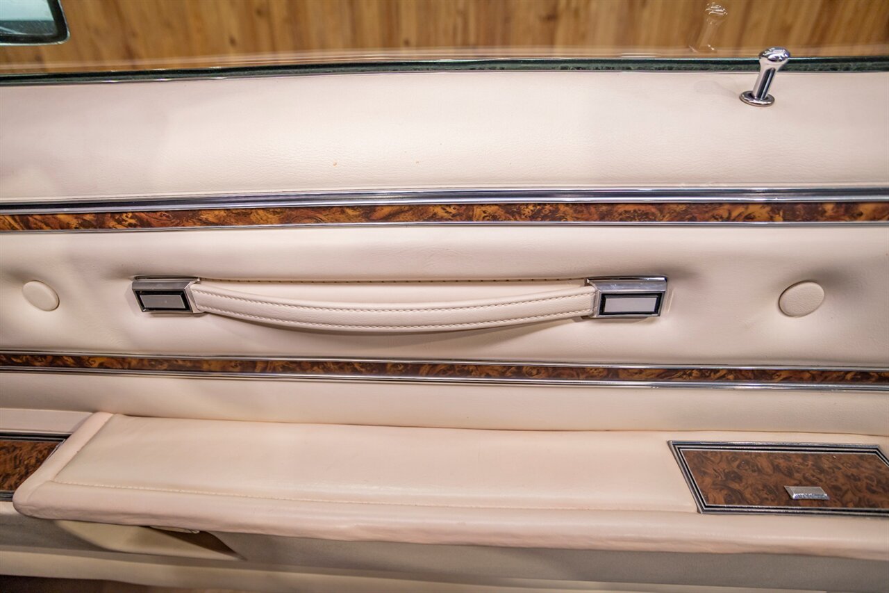 1976 Ford Thunderbird - Photo 45 - Springfield, MO 65802