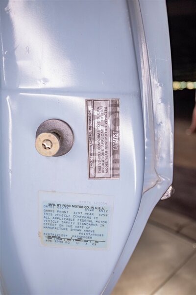 1976 Ford Thunderbird - Photo 65 - Springfield, MO 65802