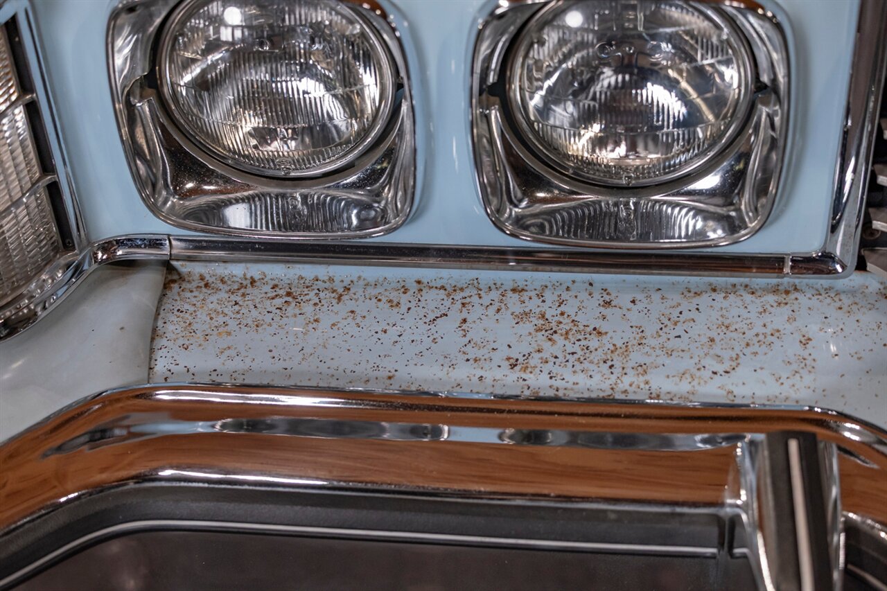 1976 Ford Thunderbird - Photo 15 - Springfield, MO 65802