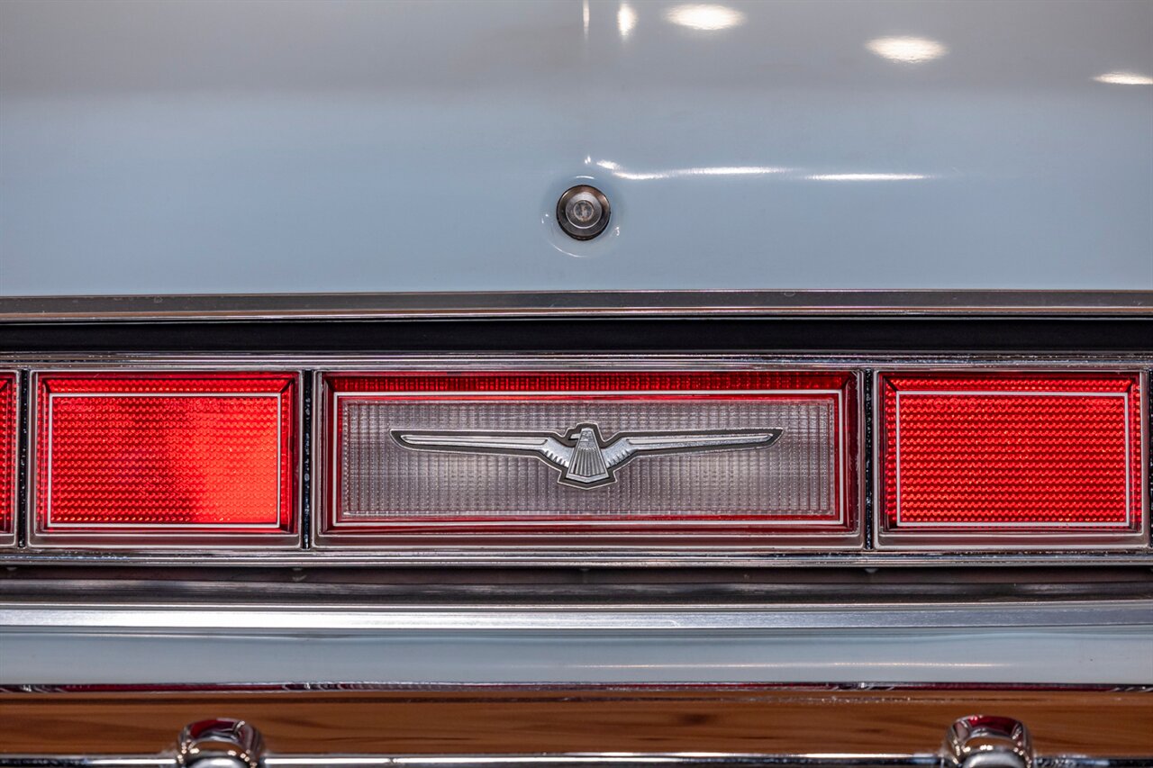 1976 Ford Thunderbird - Photo 30 - Springfield, MO 65802