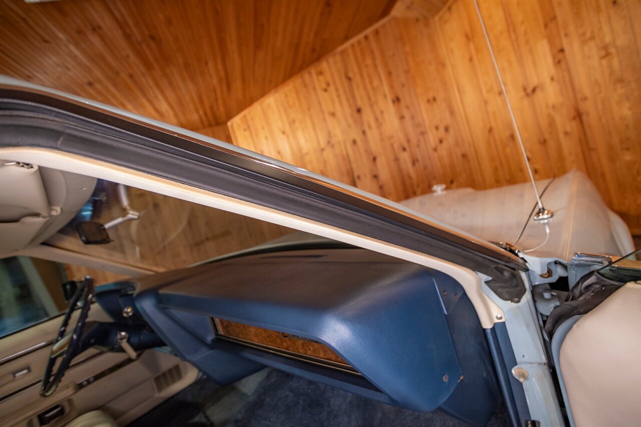 1976 Ford Thunderbird - Photo 55 - Springfield, MO 65802