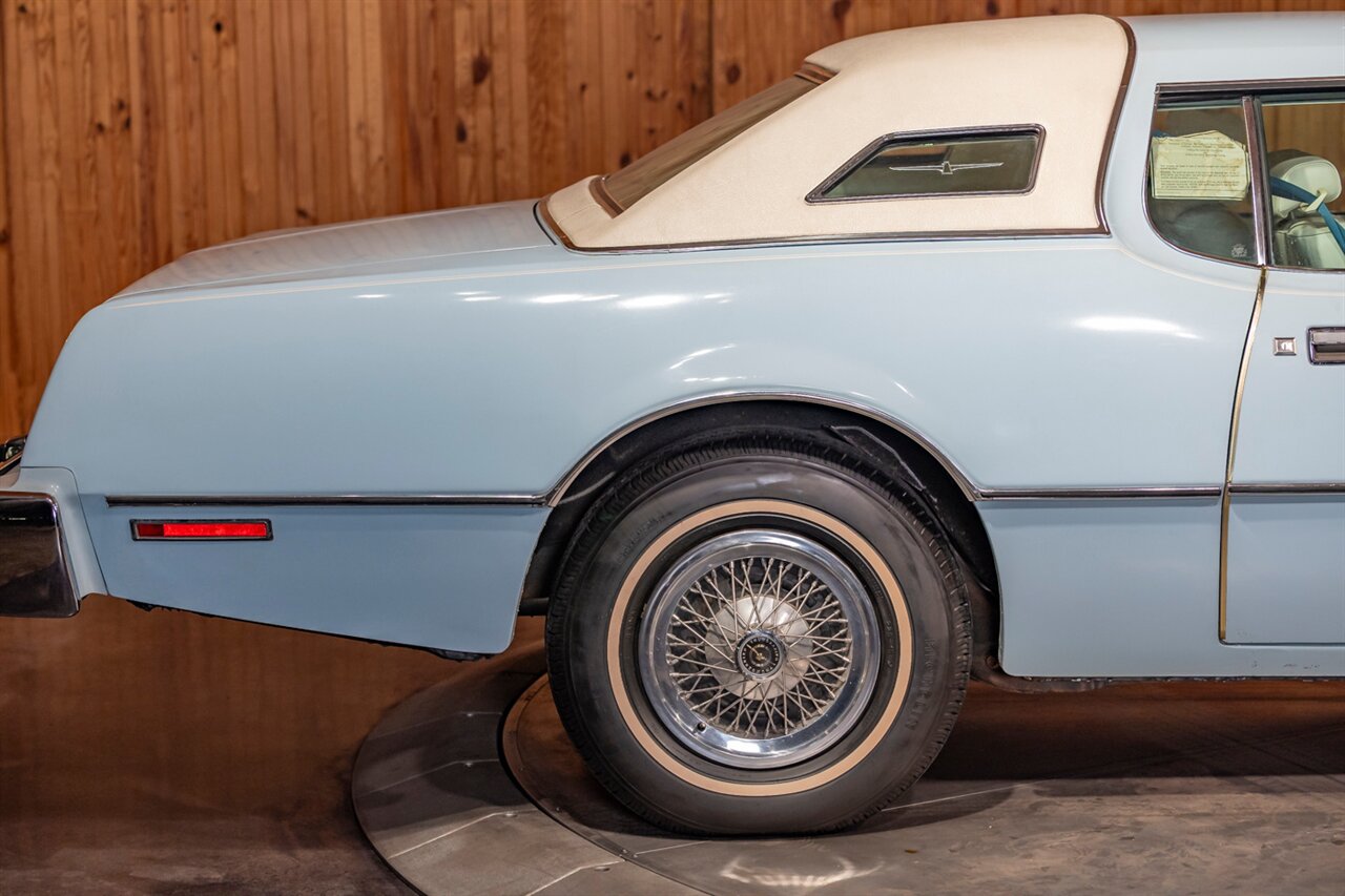 1976 Ford Thunderbird - Photo 35 - Springfield, MO 65802