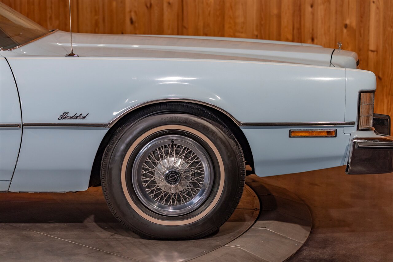 1976 Ford Thunderbird - Photo 32 - Springfield, MO 65802