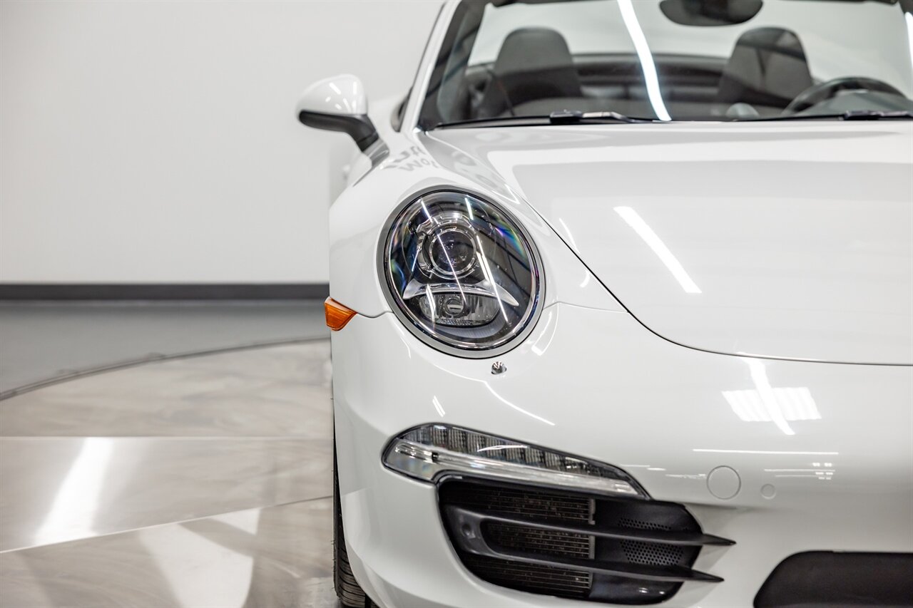 2014 Porsche 911 Carrera 4S   - Photo 19 - Springfield, MO 65802