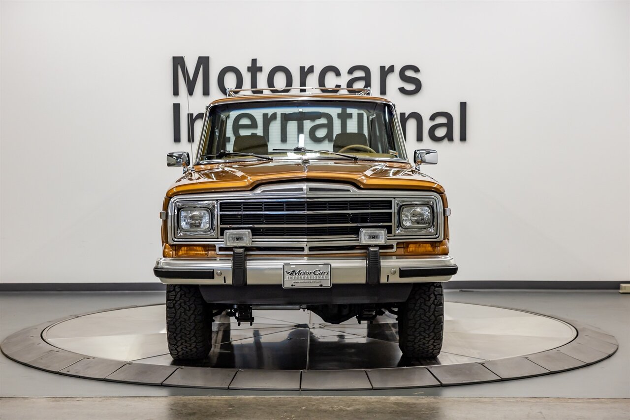 1986 Jeep Grand Wagoneer   - Photo 9 - Springfield, MO 65802