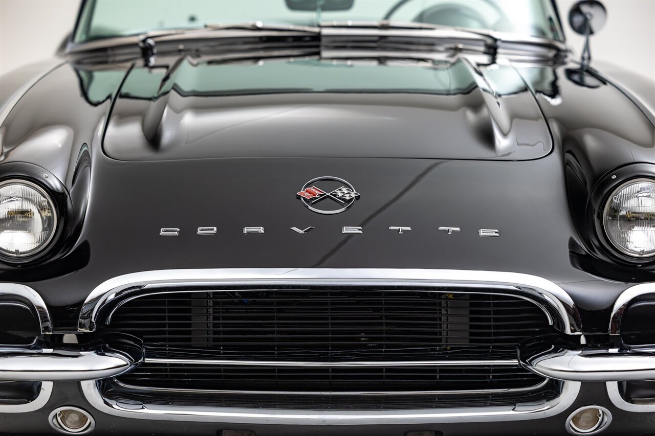 1962 Chevrolet Corvette   - Photo 6 - Springfield, MO 65802