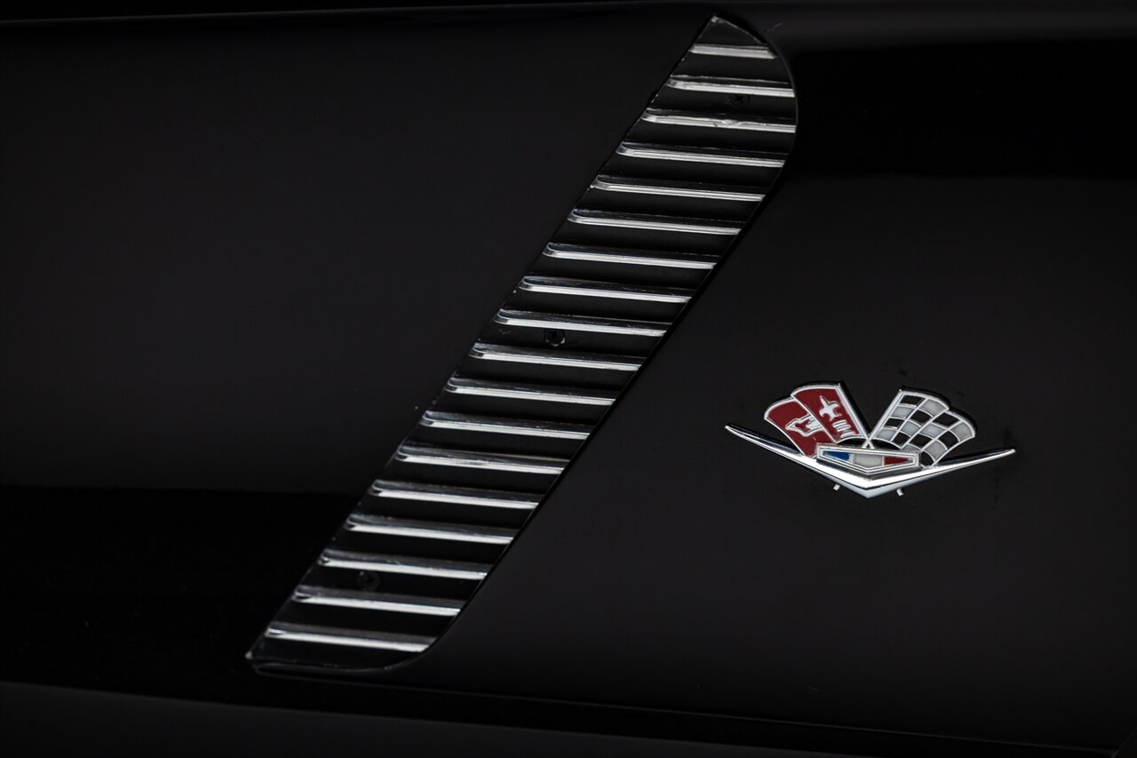 1962 Chevrolet Corvette   - Photo 32 - Springfield, MO 65802