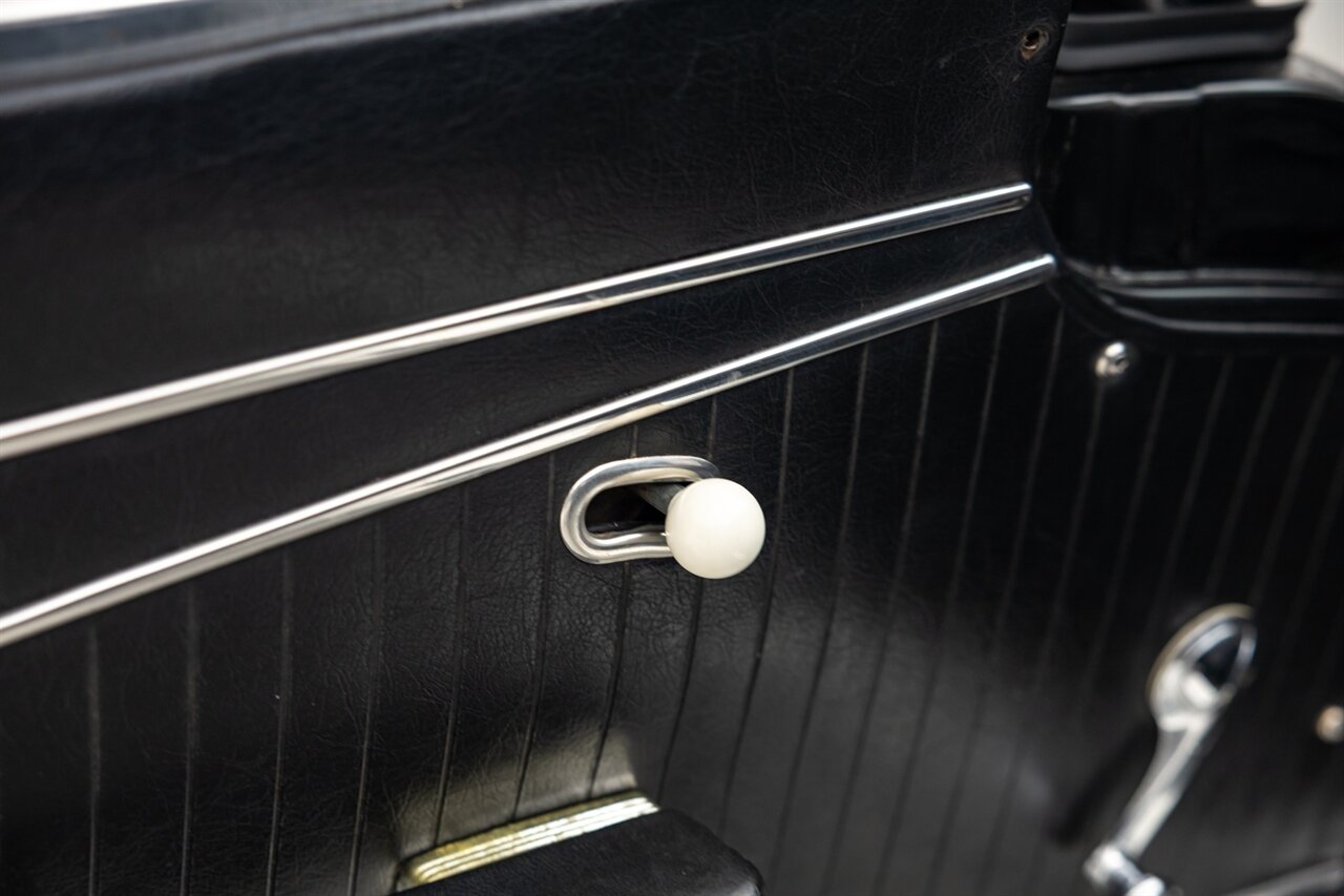 1962 Chevrolet Corvette   - Photo 84 - Springfield, MO 65802