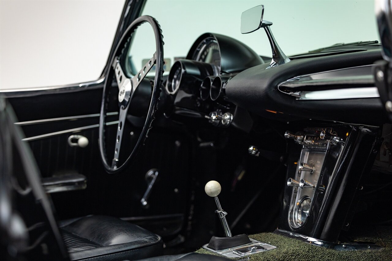 1962 Chevrolet Corvette   - Photo 109 - Springfield, MO 65802