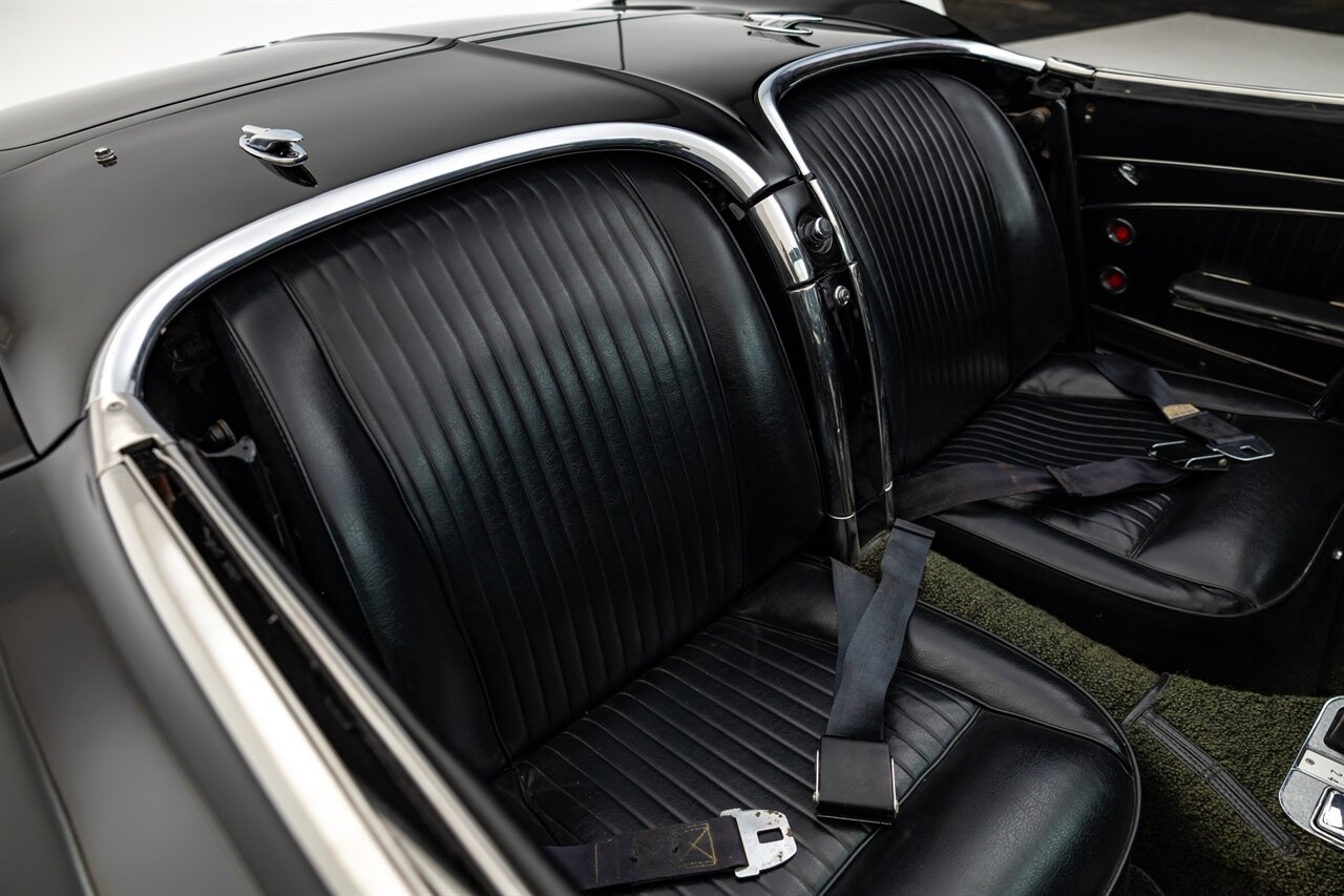 1962 Chevrolet Corvette   - Photo 45 - Springfield, MO 65802