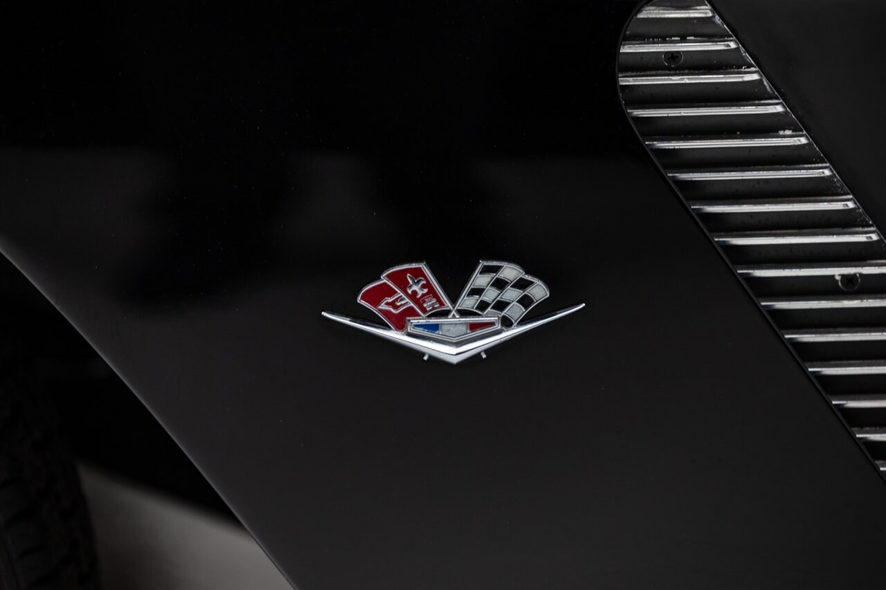 1962 Chevrolet Corvette   - Photo 16 - Springfield, MO 65802