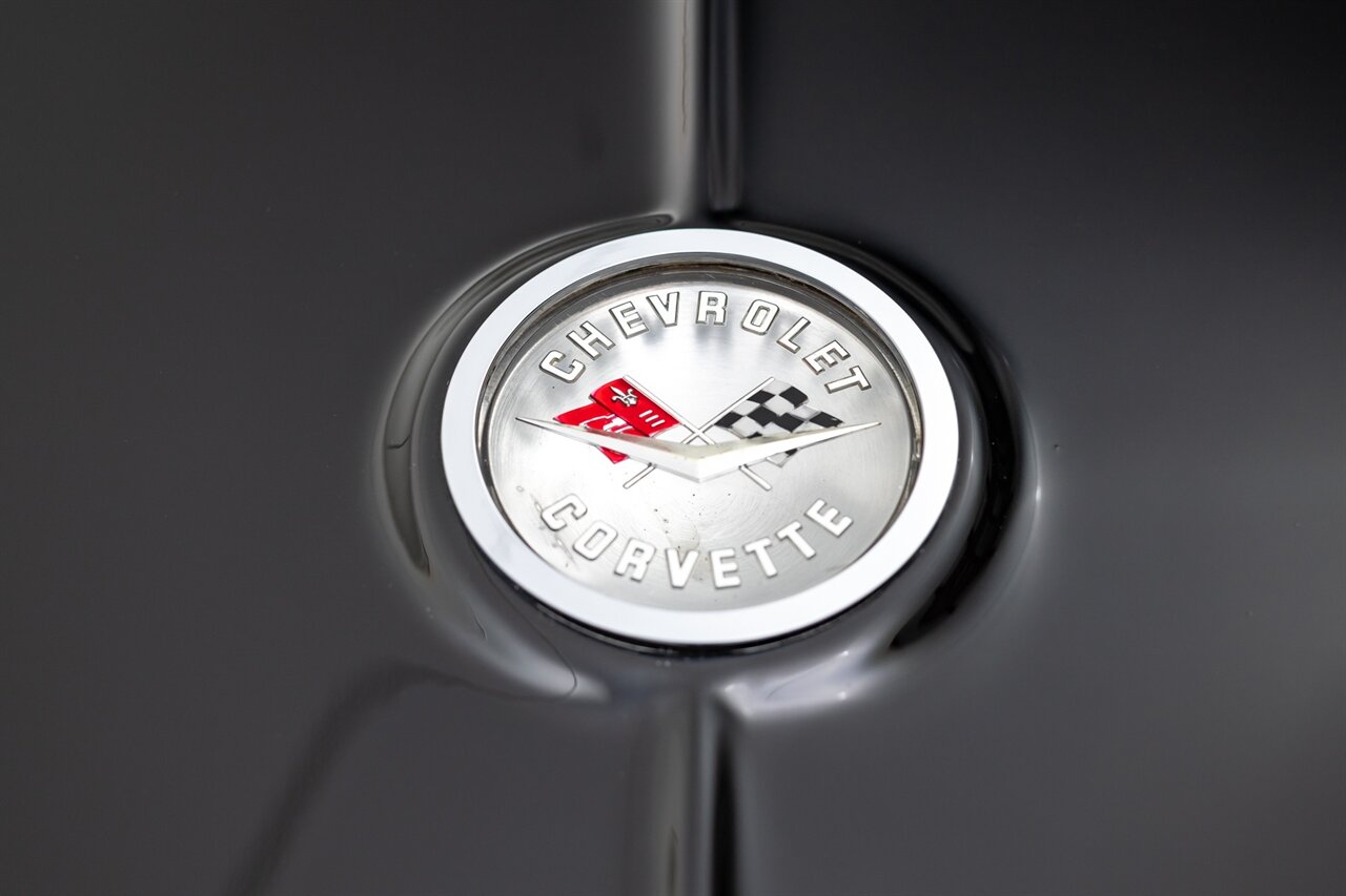 1962 Chevrolet Corvette   - Photo 31 - Springfield, MO 65802