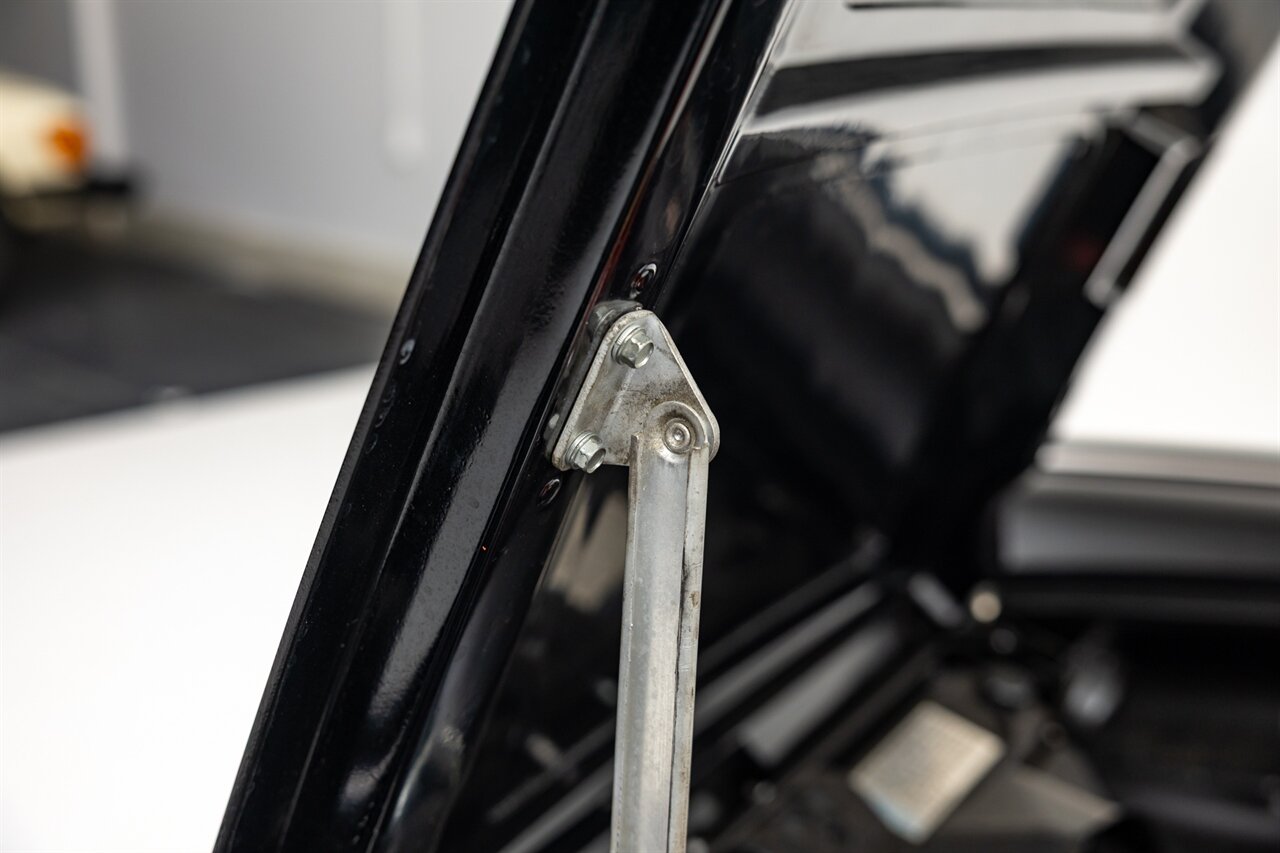 1962 Chevrolet Corvette   - Photo 53 - Springfield, MO 65802