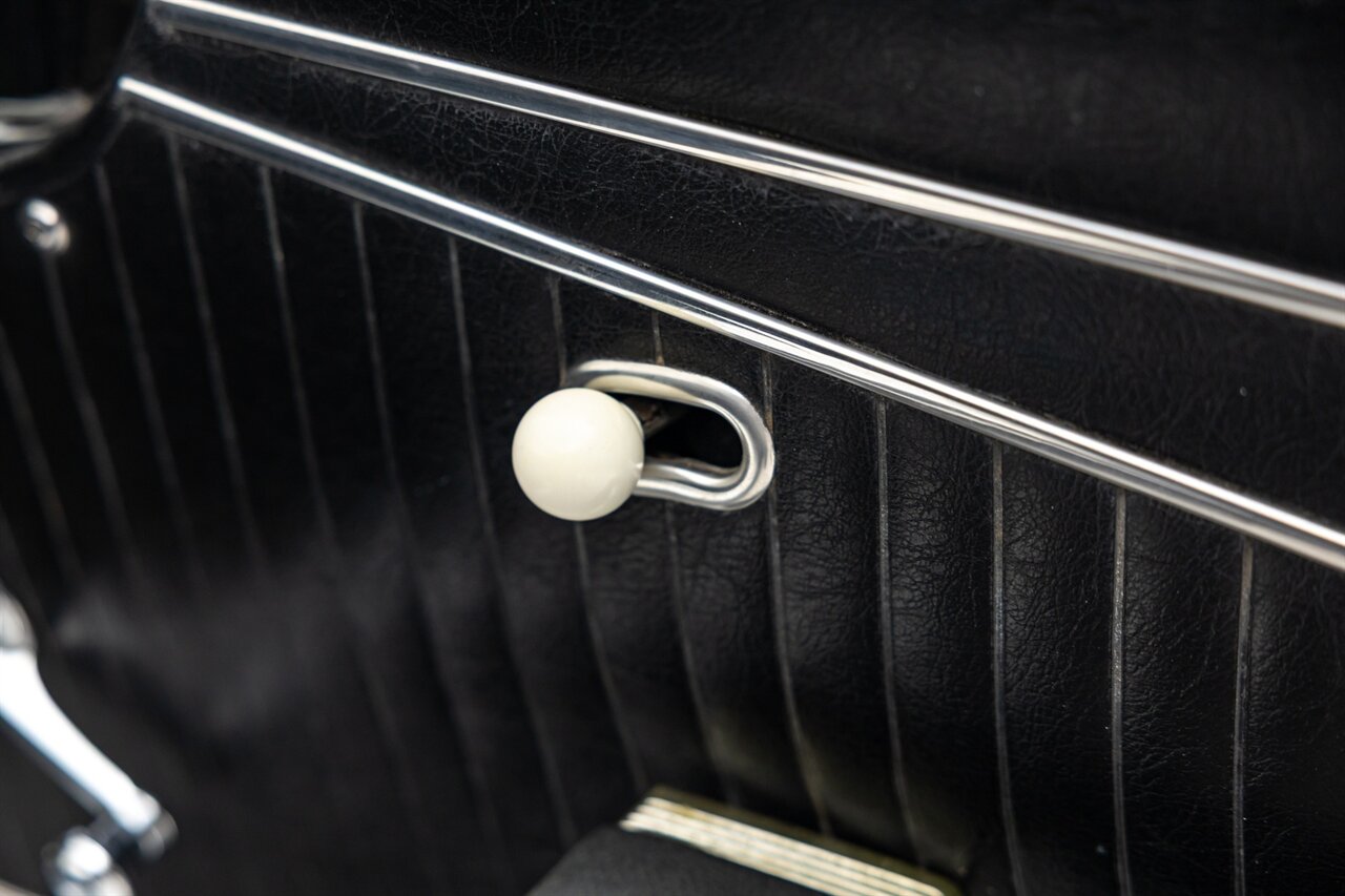 1962 Chevrolet Corvette   - Photo 75 - Springfield, MO 65802