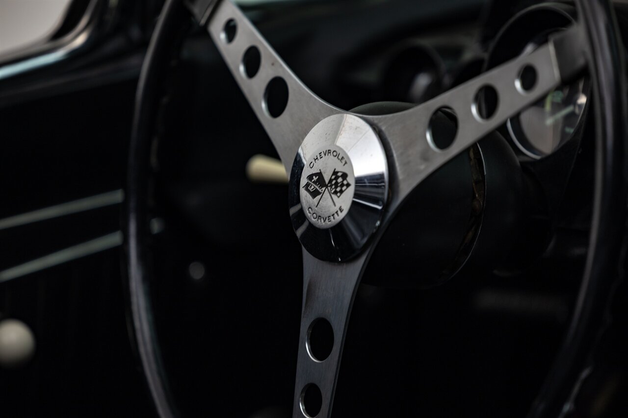 1962 Chevrolet Corvette   - Photo 108 - Springfield, MO 65802