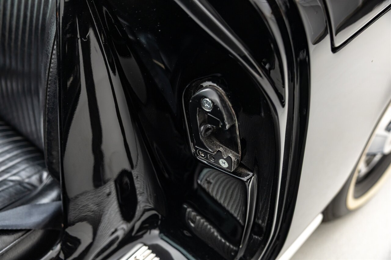 1962 Chevrolet Corvette   - Photo 88 - Springfield, MO 65802