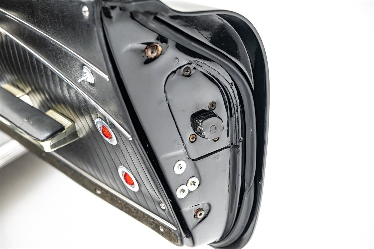 1962 Chevrolet Corvette   - Photo 78 - Springfield, MO 65802