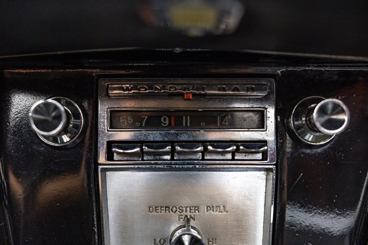 1962 Chevrolet Corvette   - Photo 101 - Springfield, MO 65802