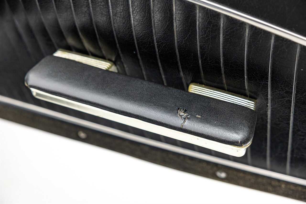 1962 Chevrolet Corvette   - Photo 77 - Springfield, MO 65802