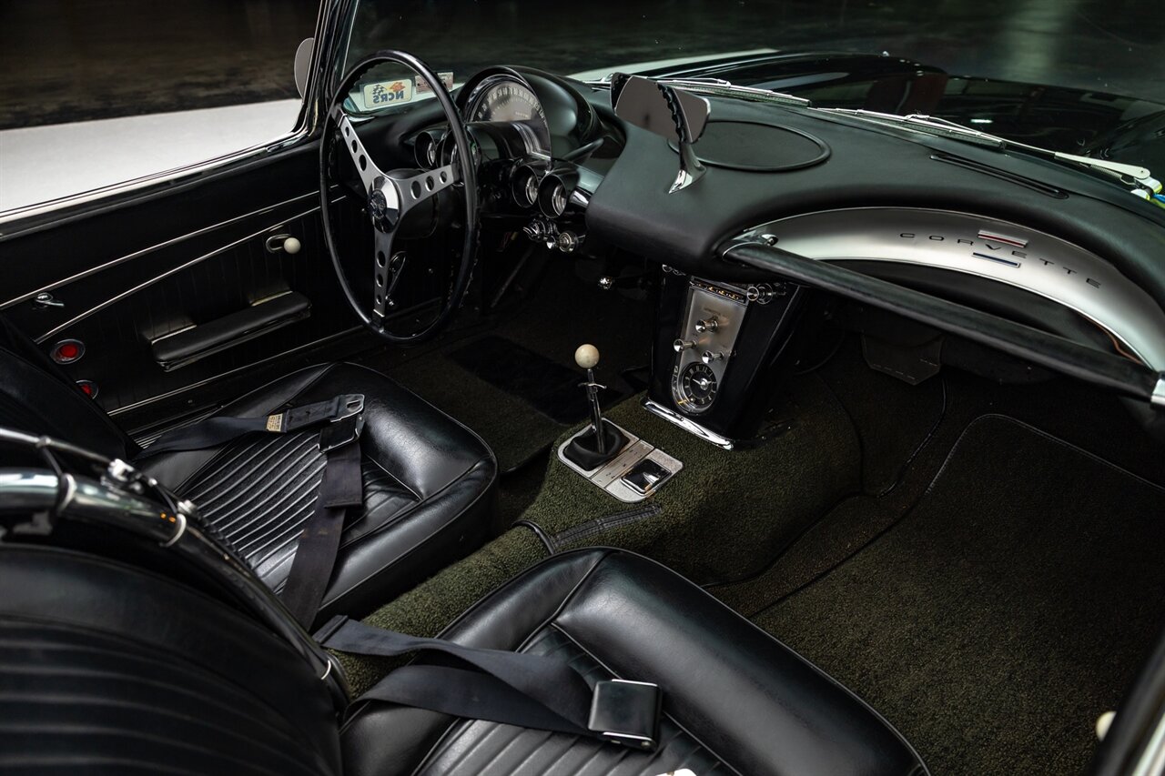 1962 Chevrolet Corvette   - Photo 47 - Springfield, MO 65802