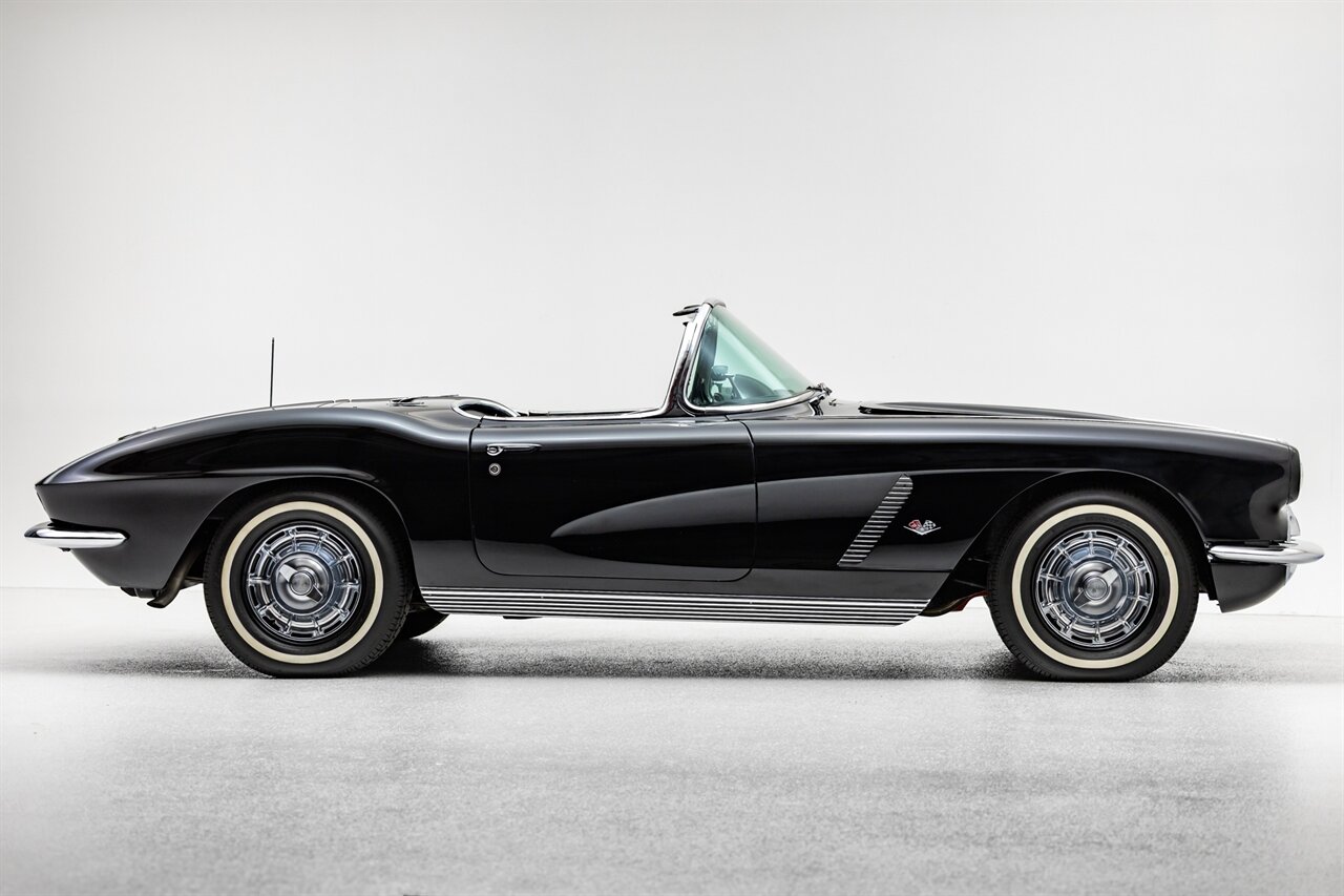 1962 Chevrolet Corvette   - Photo 26 - Springfield, MO 65802