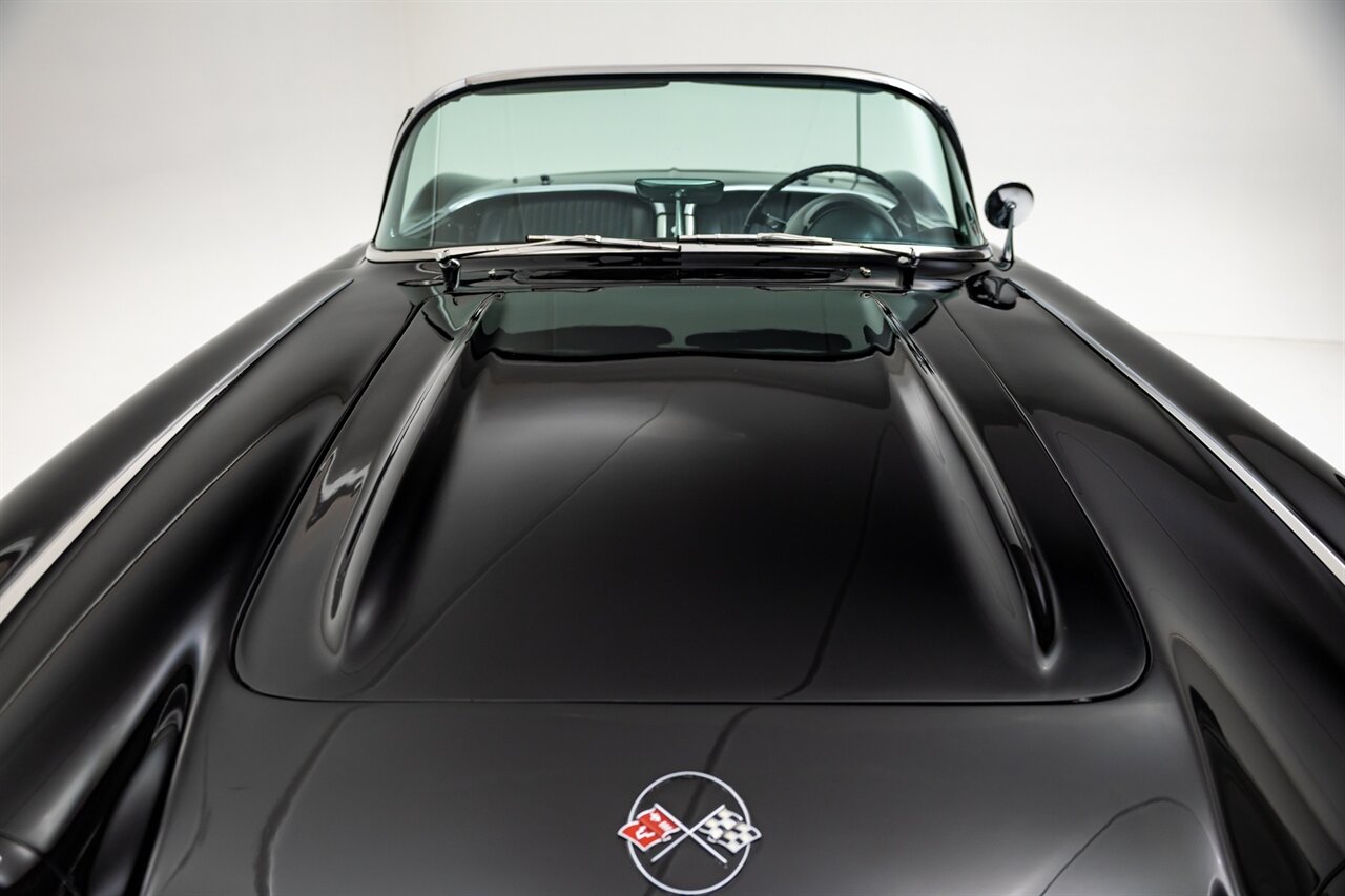 1962 Chevrolet Corvette   - Photo 21 - Springfield, MO 65802