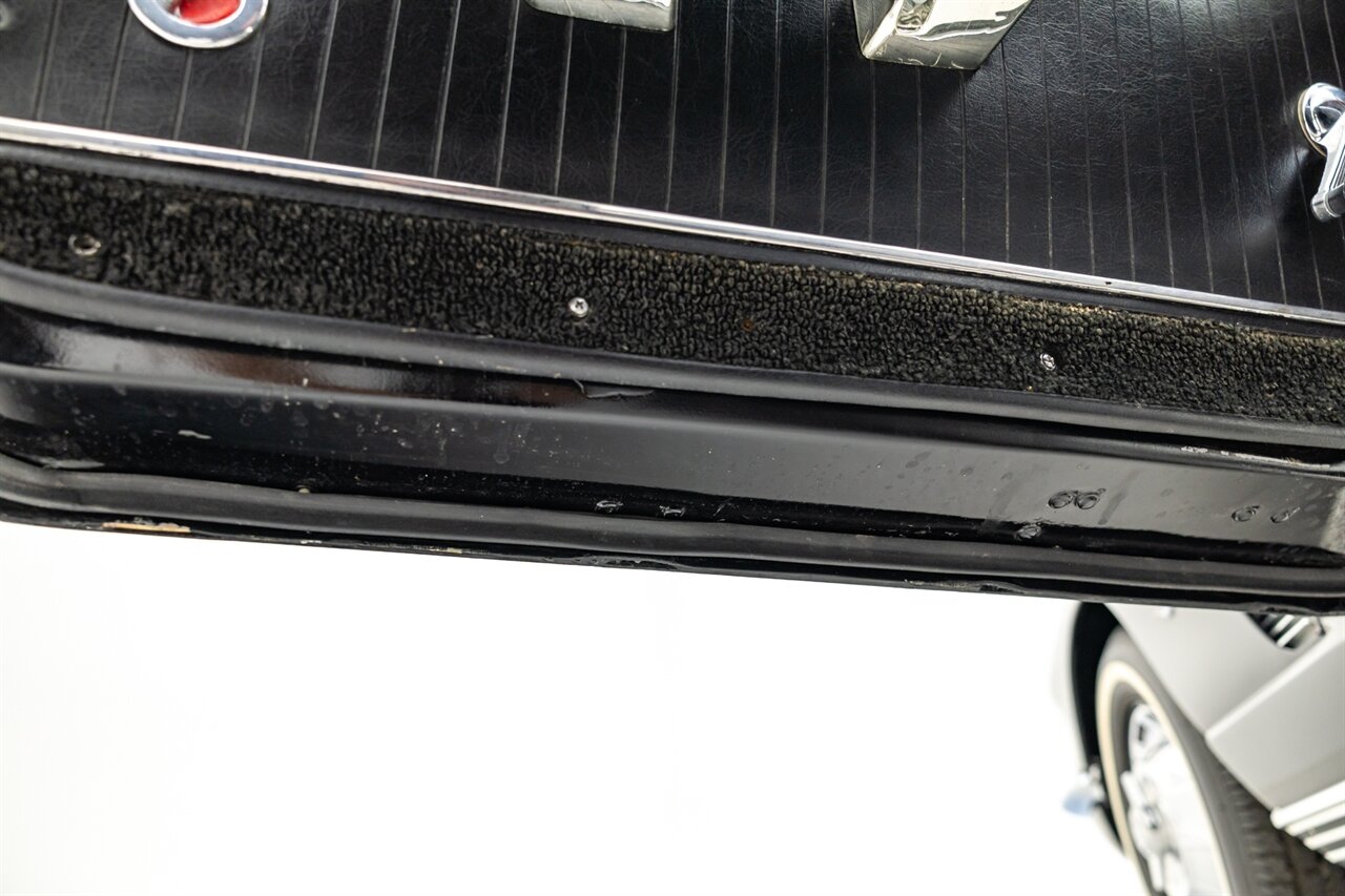 1962 Chevrolet Corvette   - Photo 90 - Springfield, MO 65802