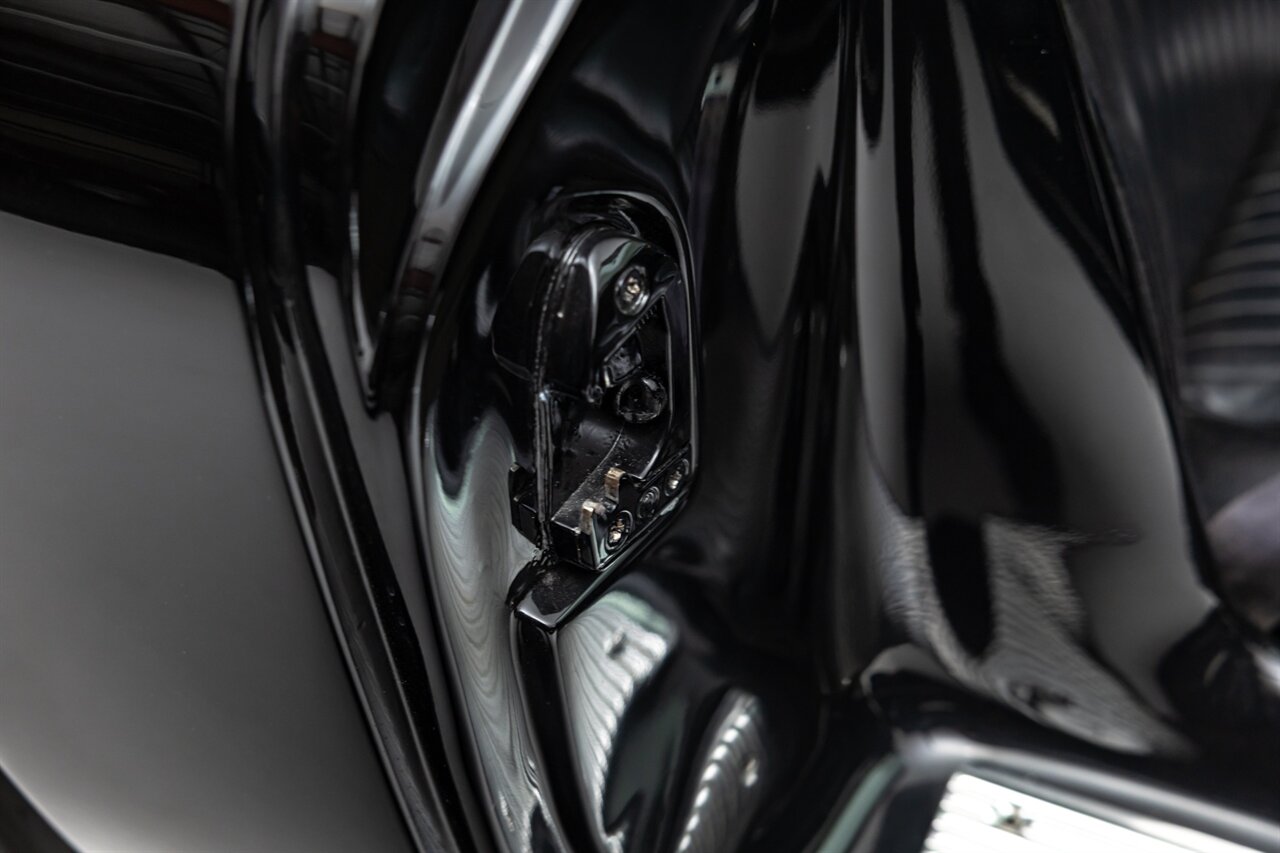 1962 Chevrolet Corvette   - Photo 79 - Springfield, MO 65802