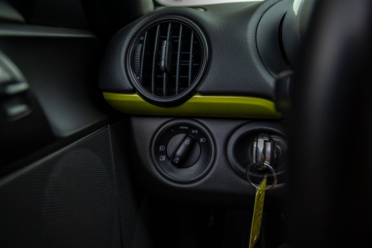 2012 Porsche Cayman R - Photo 44 - Springfield, MO 65802