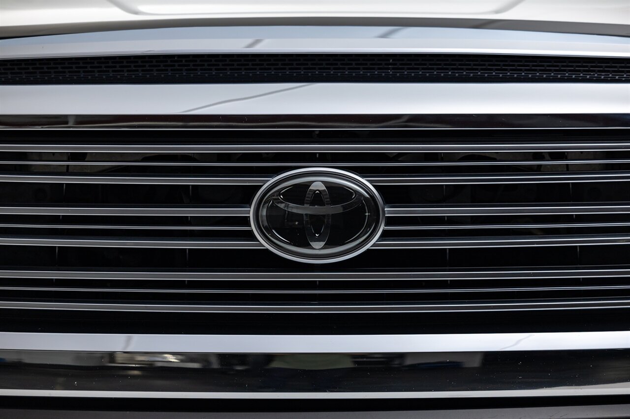 2018 Toyota Tundra Limited   - Photo 10 - Springfield, MO 65802