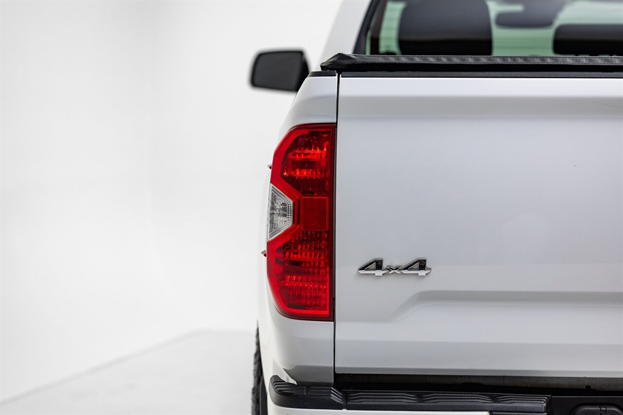 2018 Toyota Tundra Limited   - Photo 23 - Springfield, MO 65802
