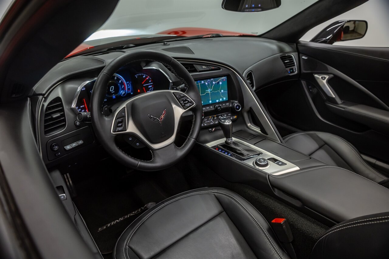 2015 Chevrolet Corvette Stingray   - Photo 38 - Springfield, MO 65802