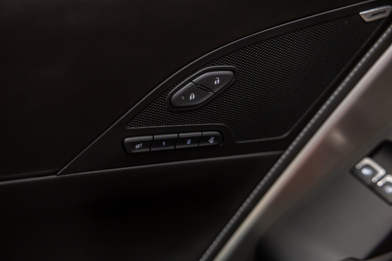 2015 Chevrolet Corvette Stingray   - Photo 42 - Springfield, MO 65802