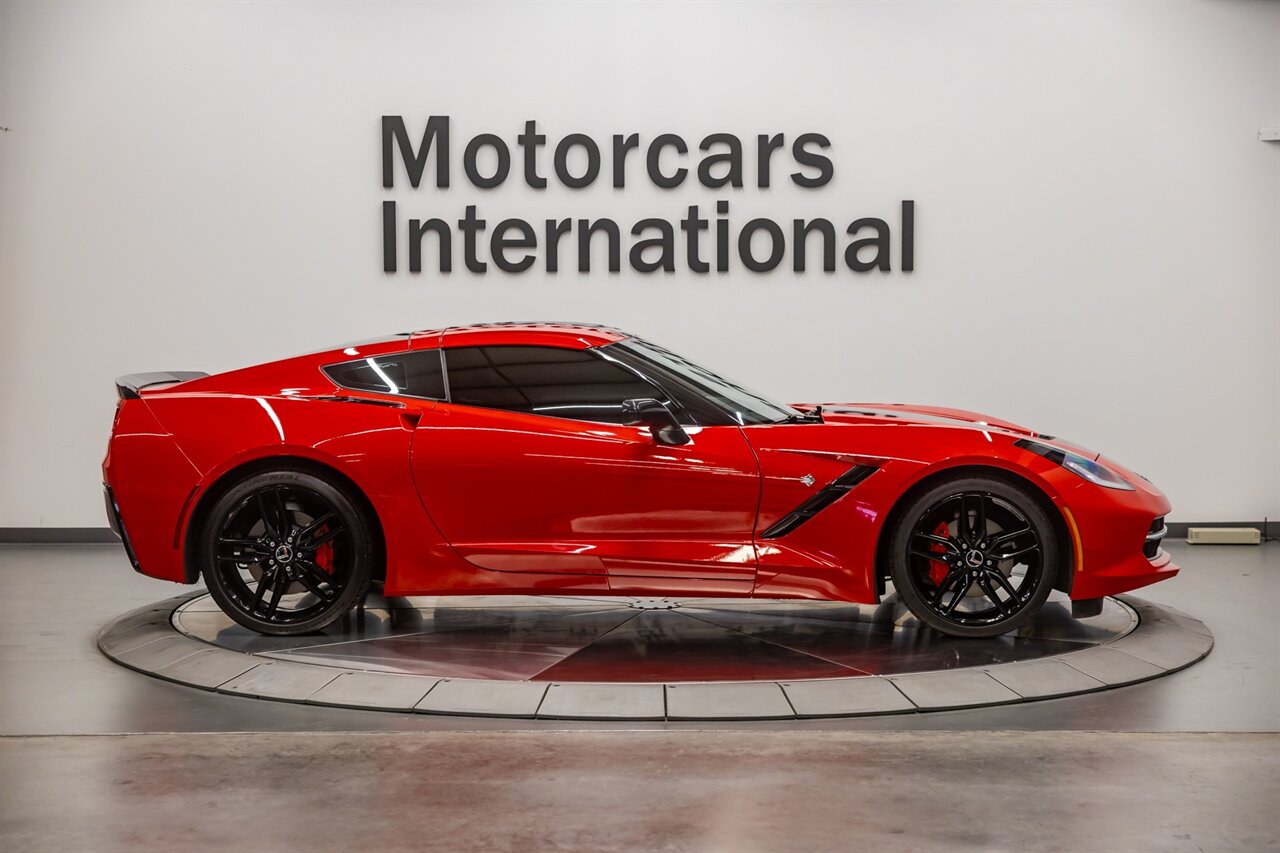2015 Chevrolet Corvette Stingray   - Photo 7 - Springfield, MO 65802