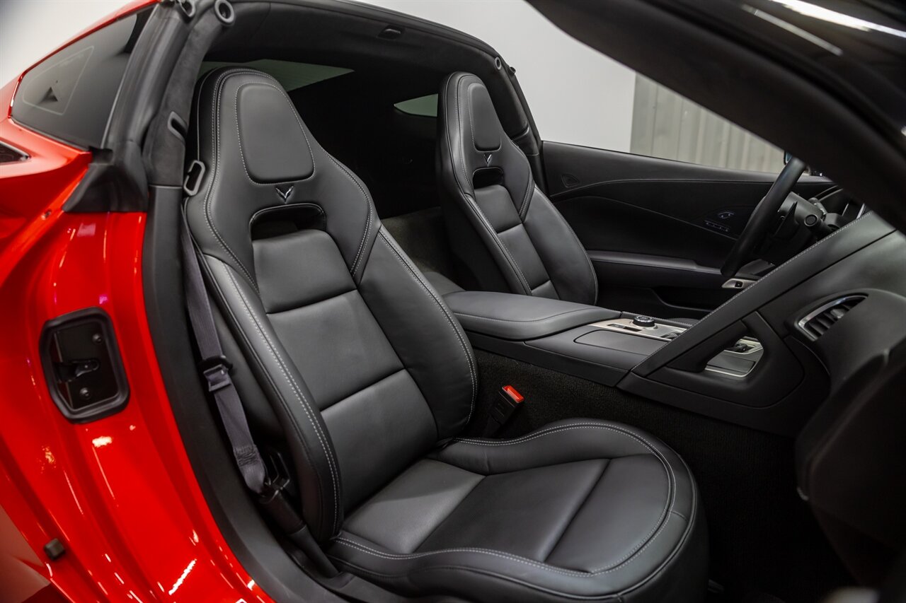 2015 Chevrolet Corvette Stingray   - Photo 47 - Springfield, MO 65802