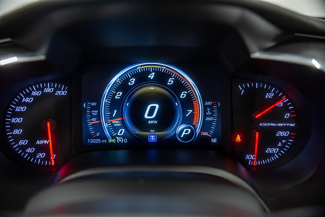 2015 Chevrolet Corvette Stingray   - Photo 29 - Springfield, MO 65802